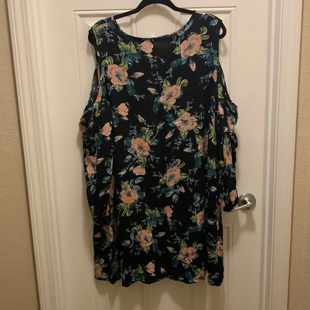 Black floral dress from target. - Picture 5 of 5